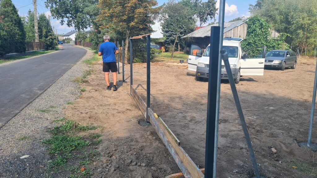Połączenie siatki i paneli 3D – Całowanie gm. Karczew